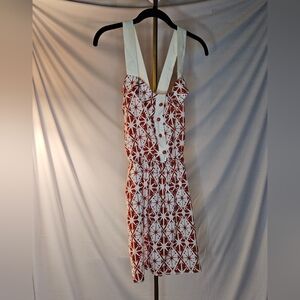 Famosa Red White Geometric V-Neck Mini Dress